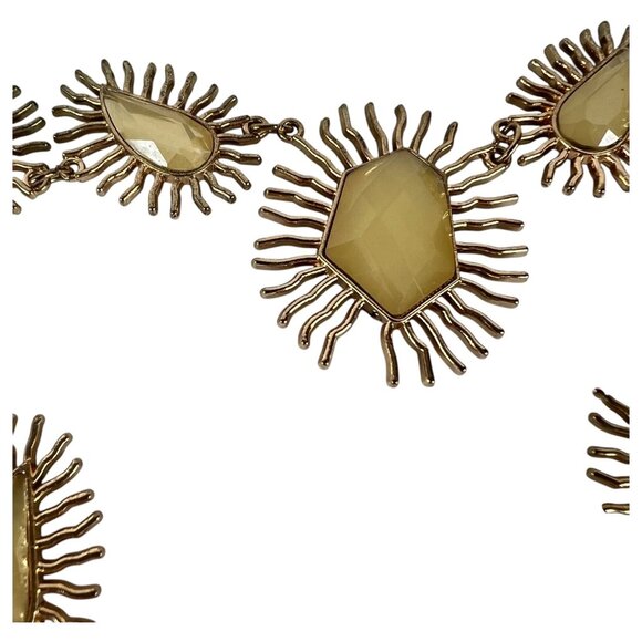 Sunburst Statement Necklace With Faceted Yellow Gem Accents Gold Tone Adj Chain - Picture 3 of 8